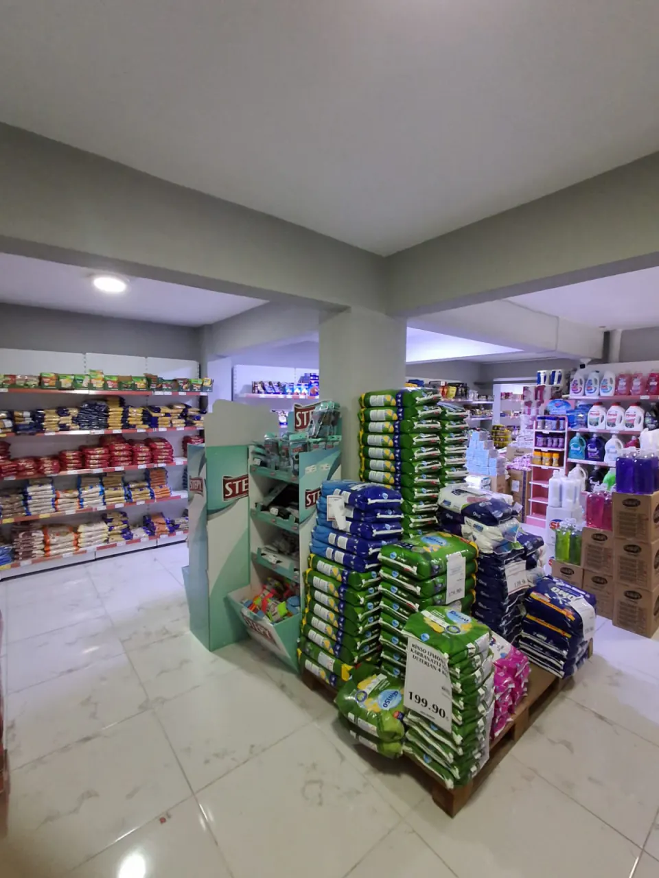 Bora Market mağaza fotoğrafı