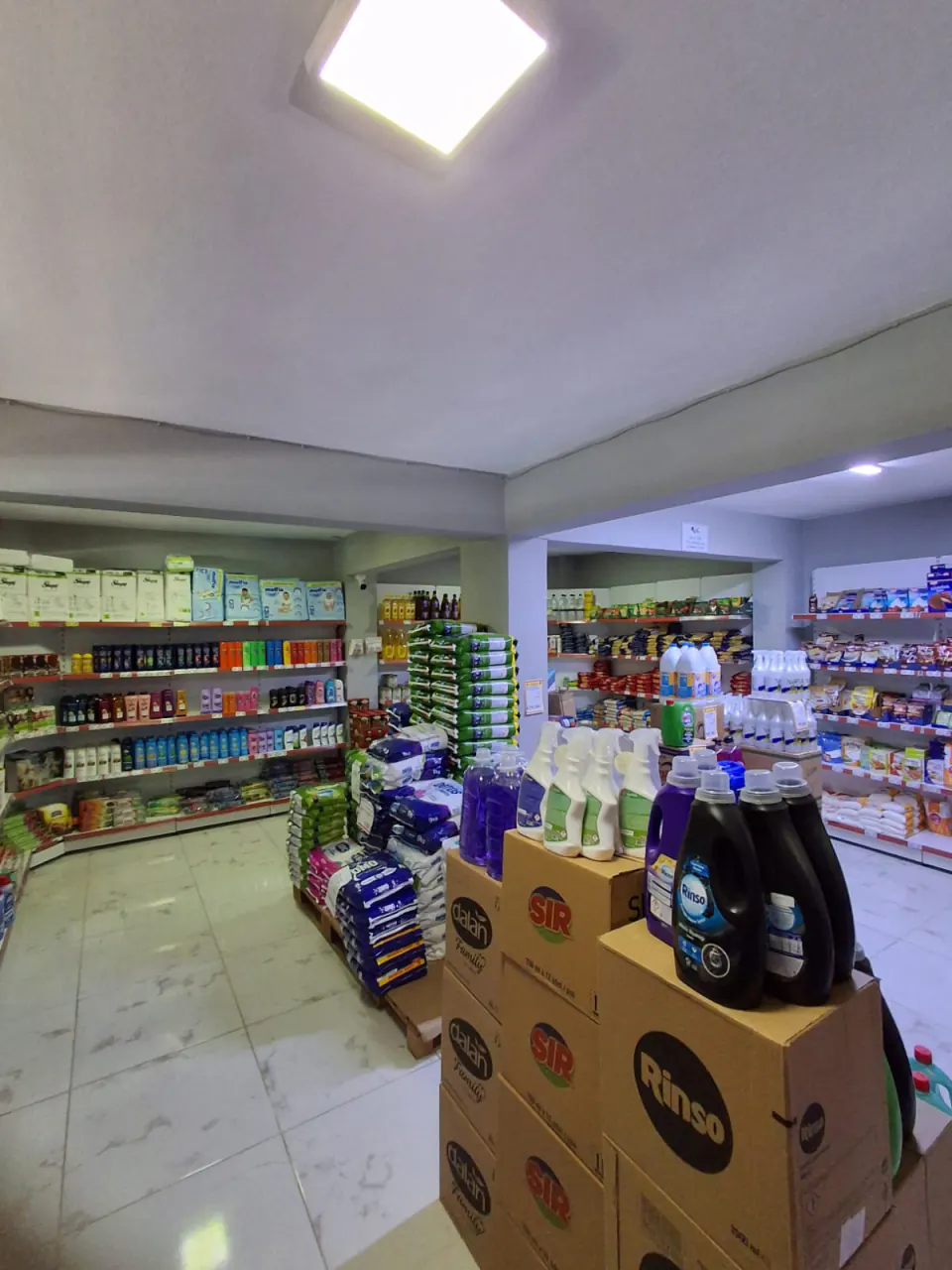 Bora Market mağaza fotoğrafı
