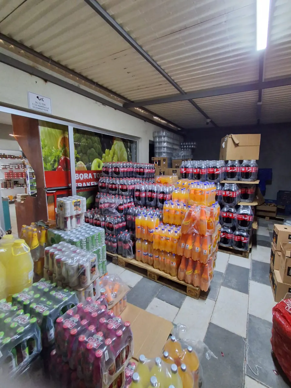 Bora Market mağaza fotoğrafı